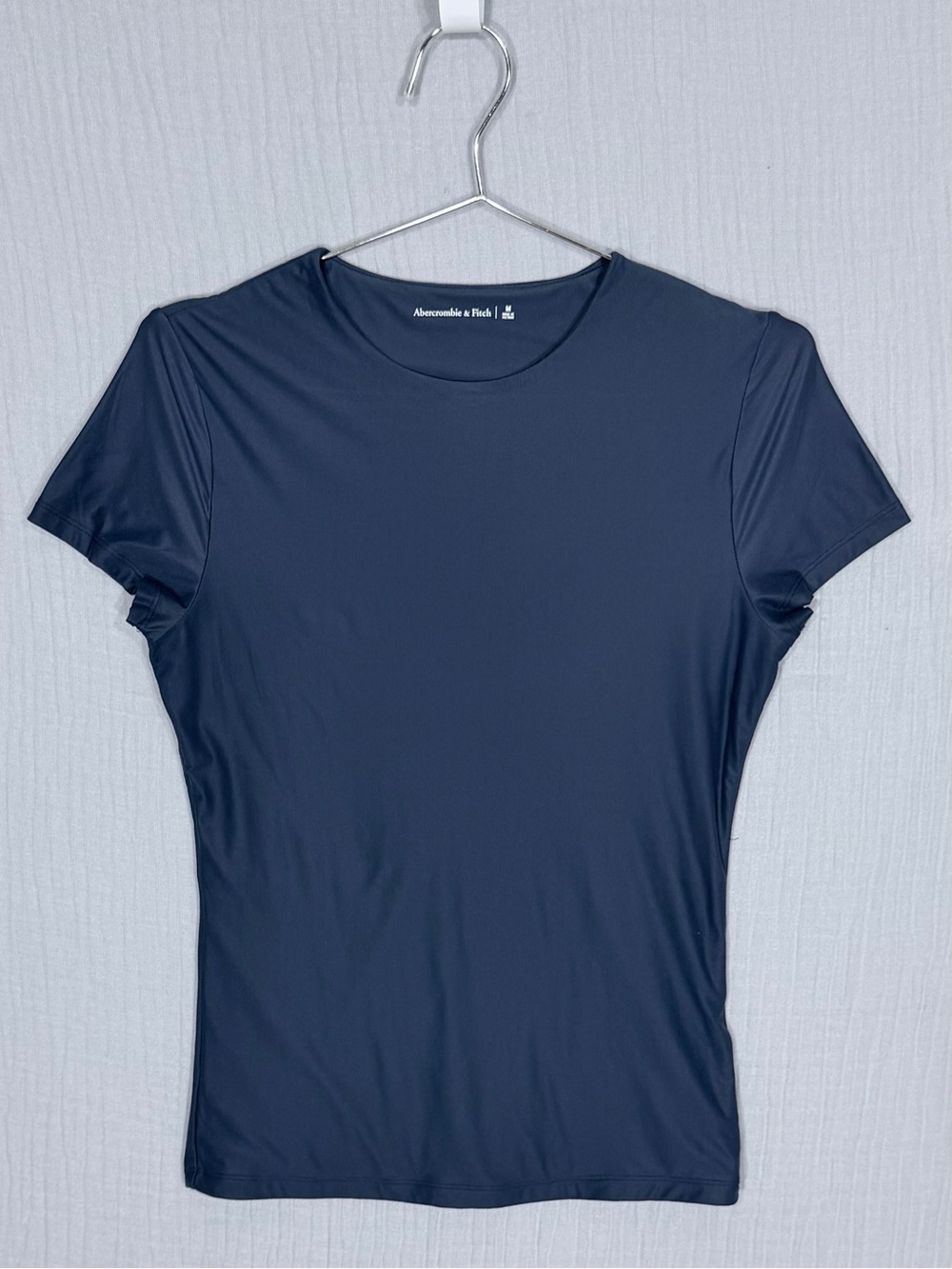 Abercrombie & Fitch Navy Second-Skin Crewneck Tee Size M - Picture 2 of 6